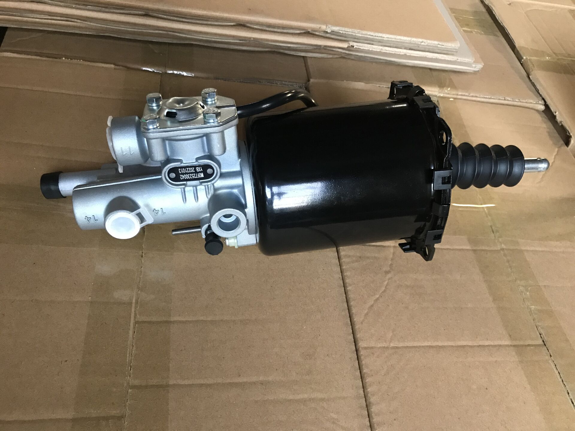 PIEZAS PARA CAMIONES DE CHINA Cilindro de refuerzo de embrague