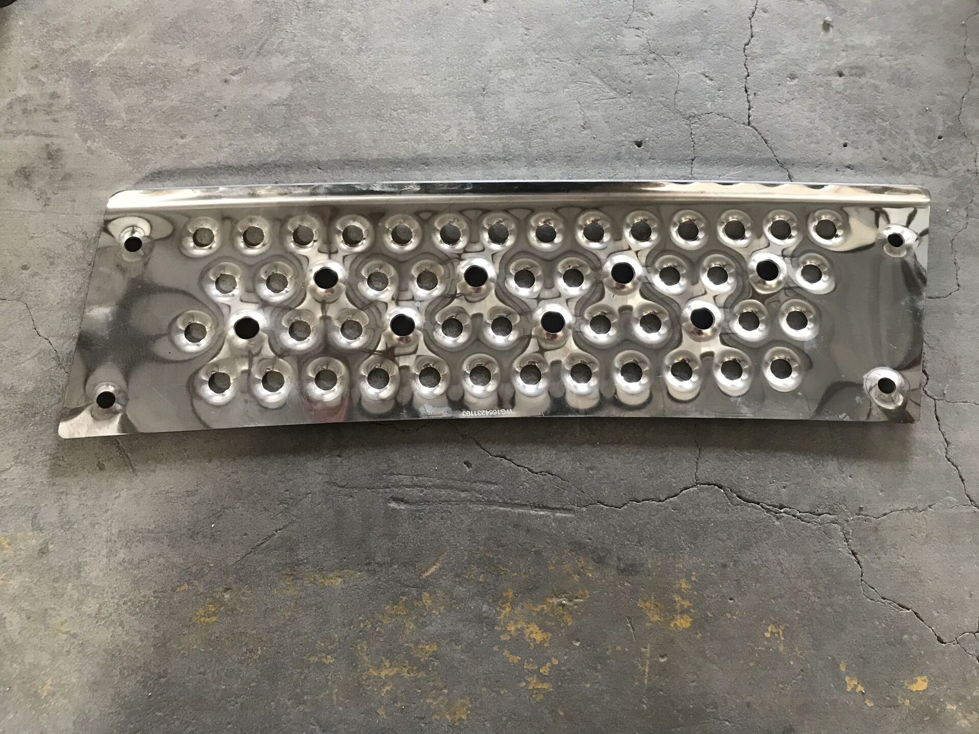 PIEZAS PARA CAMIONES HOWO