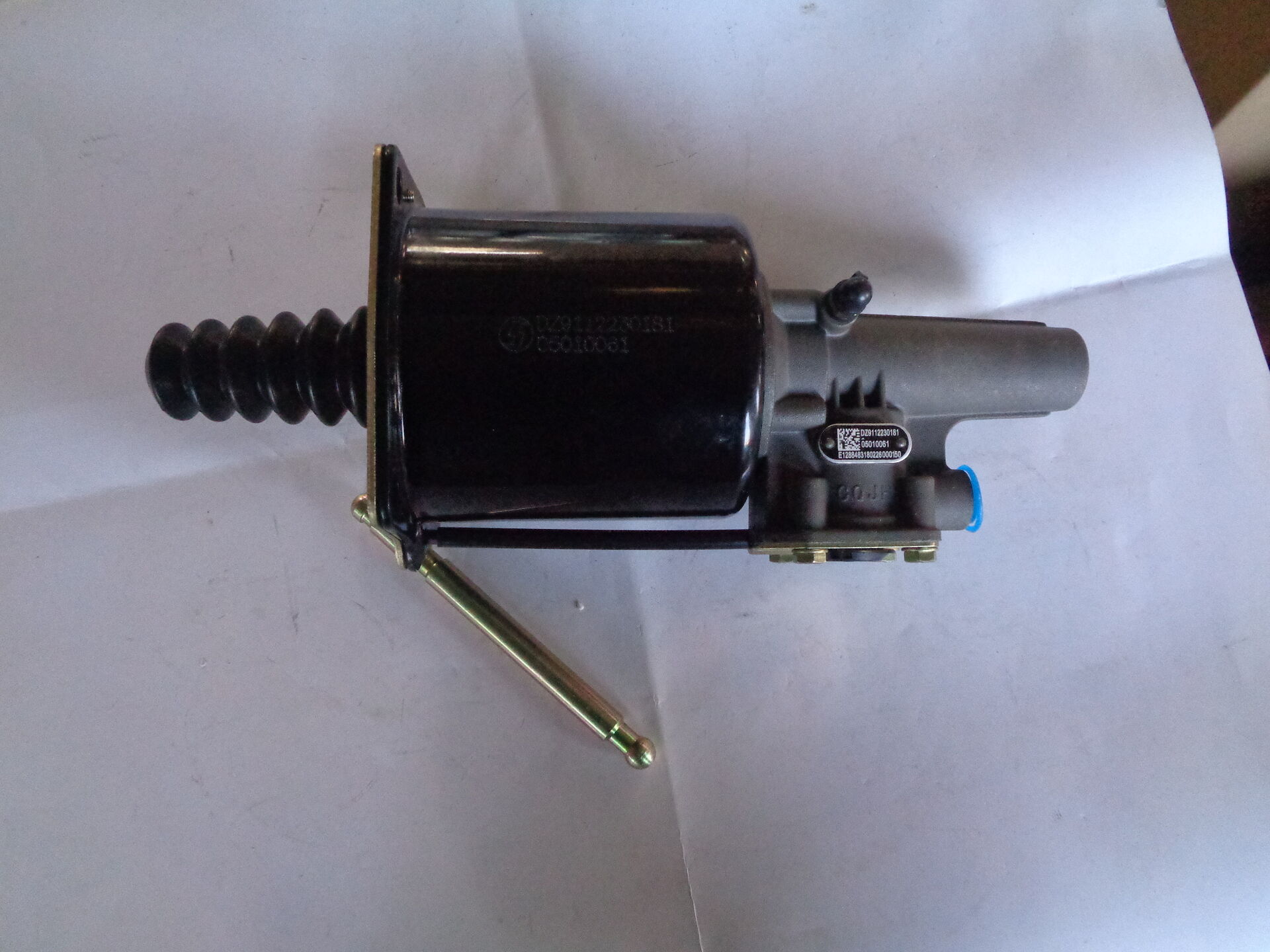 Cilindro de refuerzo de embrague Shacman PARTS