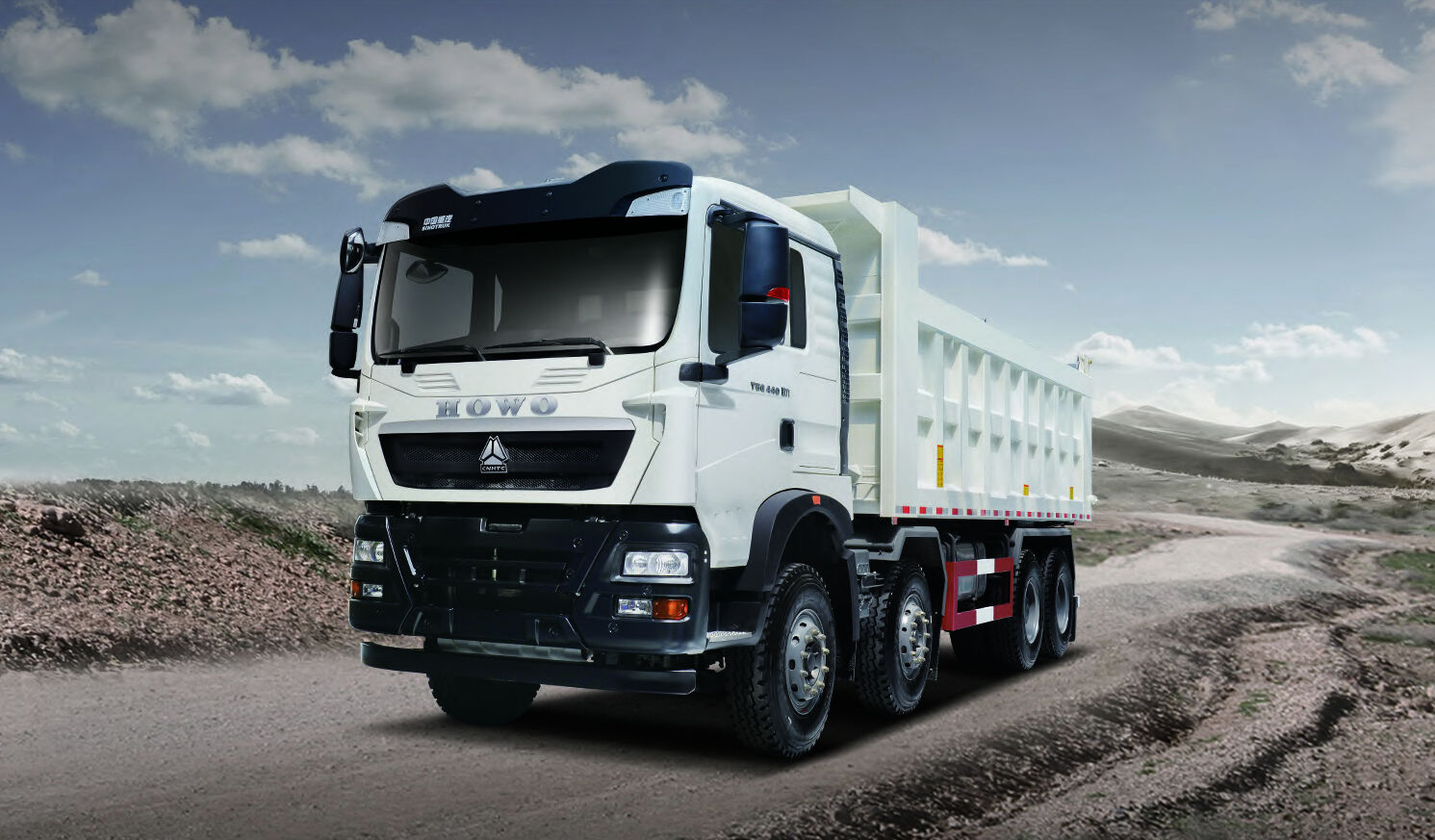 CAMIÓN VOLQUETE HOWO-TX 8×4