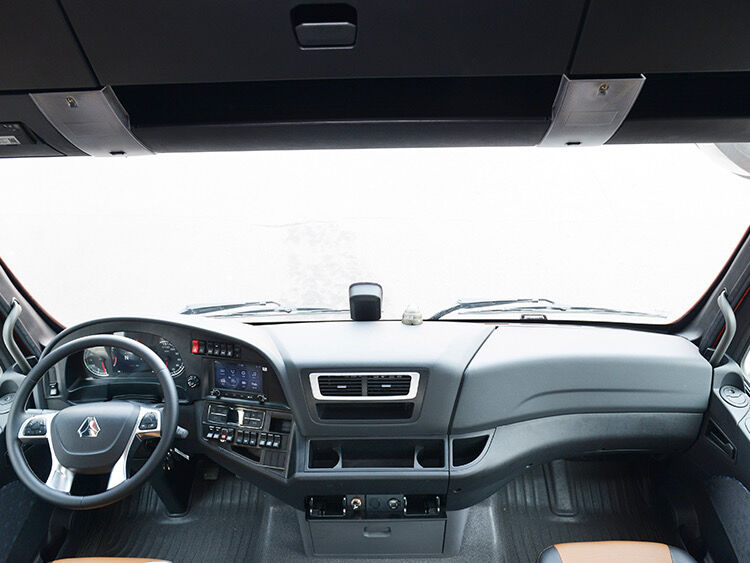 HOWO ТРАКТОР SITRAK C7H 6×4