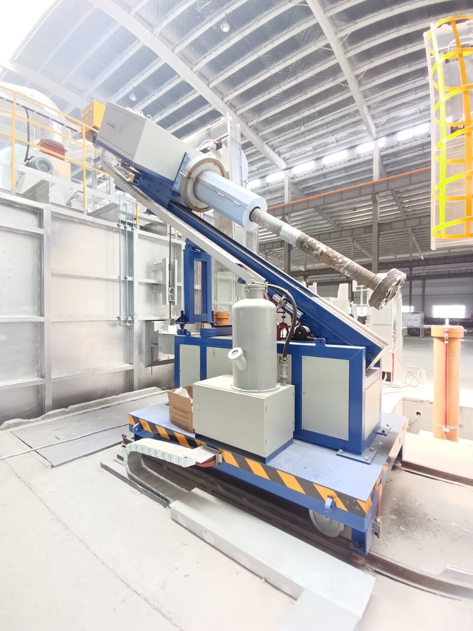 Refining unit at furnace side