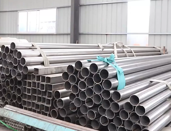 What are the benefits of aluminum rods?
