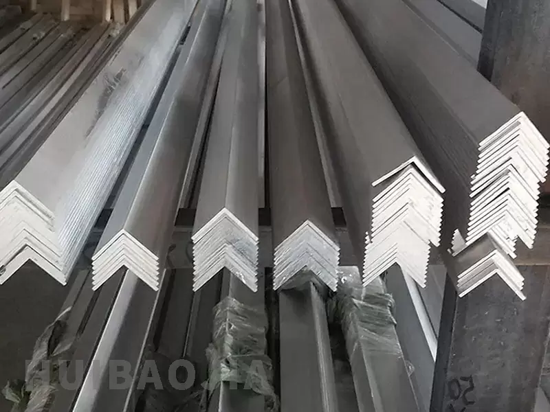 Aluminum Angle Bar