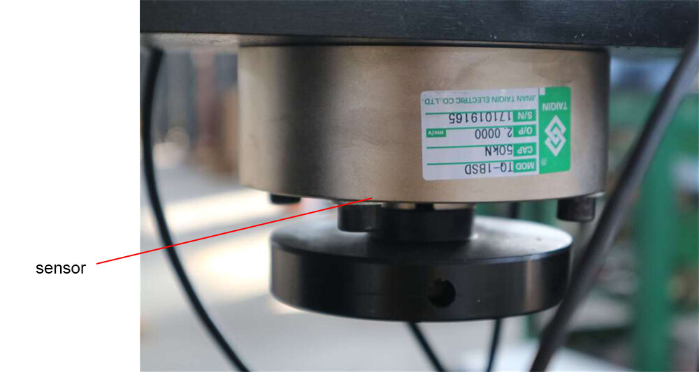 WDW-50 Microcomputer Controlled Geotextile Testing Machine (7).jpg