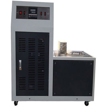 Low temperature groove for impact specimens