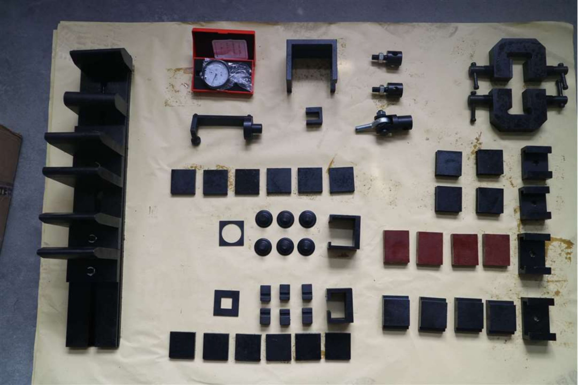 Universal Testing Machine For Artificial Board