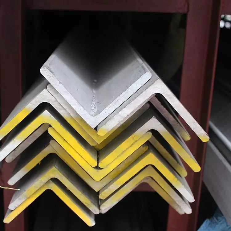 Chinese Factory Direct Supply 316 65 mm Hot Rolled Welded Steel Angle Bar