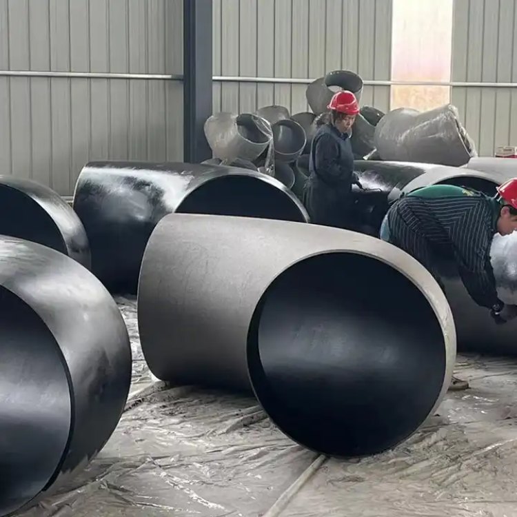 Buy China Carbon Steel Pipe Fitting Tee Flange Wholesale Prices