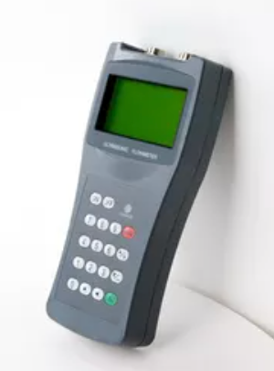 Ultrasonic flow detector 