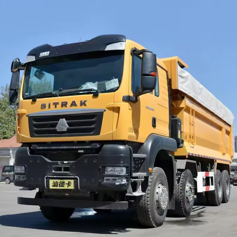 Dump truck
