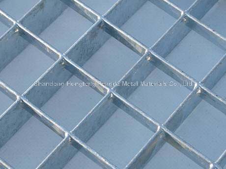 Press-Locked Steel Grating