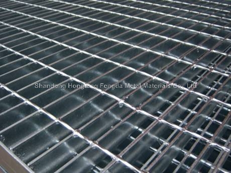 Galvanized grating