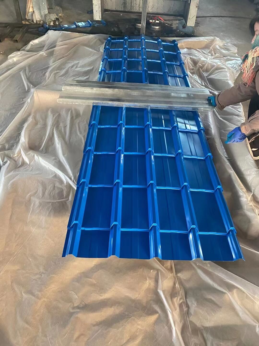 Colour Coated Corrugated Roofing Sheet