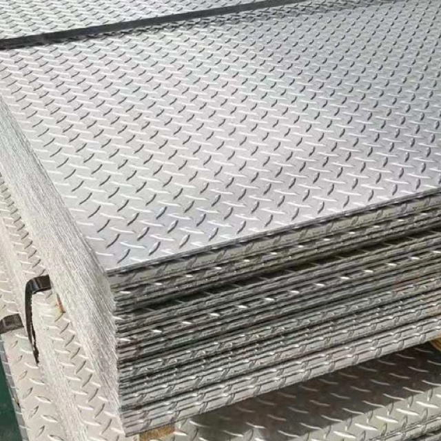 Custom Size Shape Aluminum Diamond Plate /Checker Plate/patterned Plate
