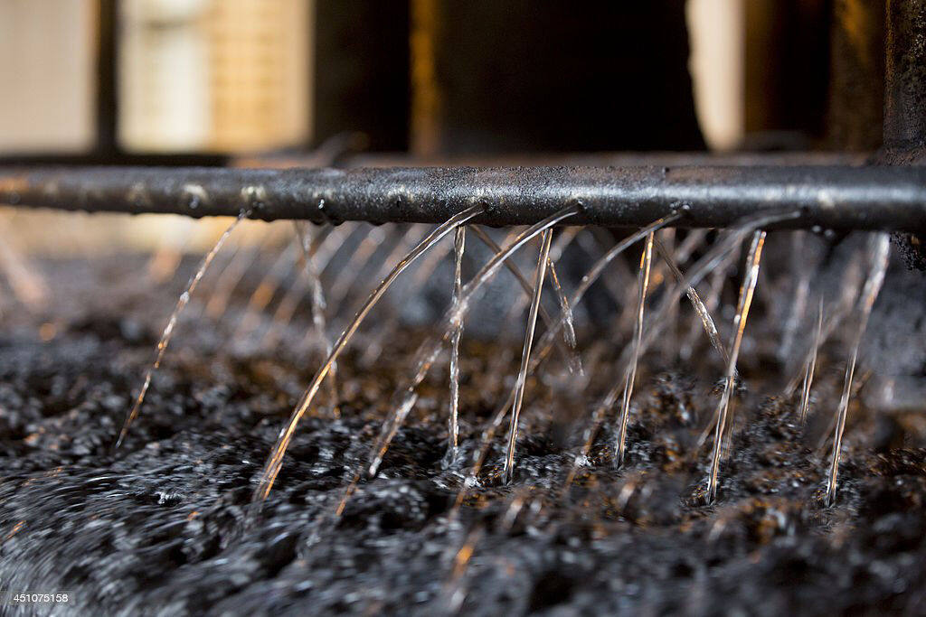 The company’s products are also used in hydrocyclone of coal mining & coal wash plants, Transport truck bucket liner, medium conveying pipeline, Feeding and discharging pipelines of washing equipment, loader shovel plate, mud mixing equipment, screw conveyor worm propeller off Mechanical Manufacturing Industry.