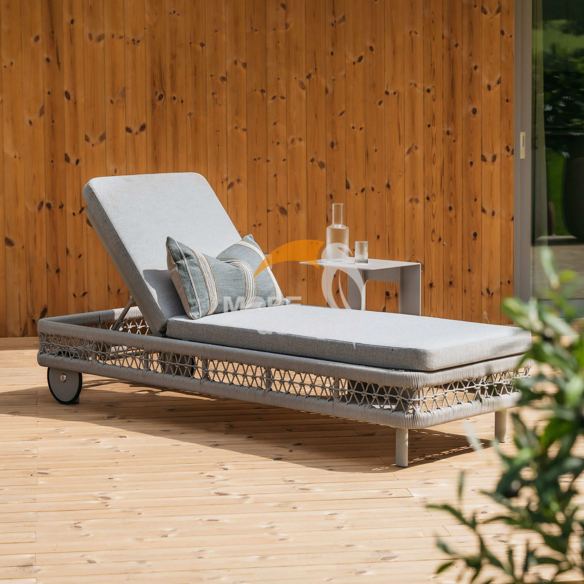 Wood sun lounger-MD-BS0005