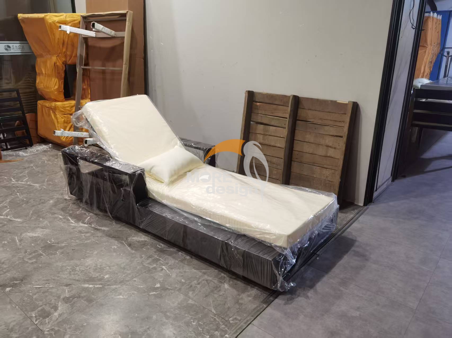 Wood sun lounger-MD-BS0005