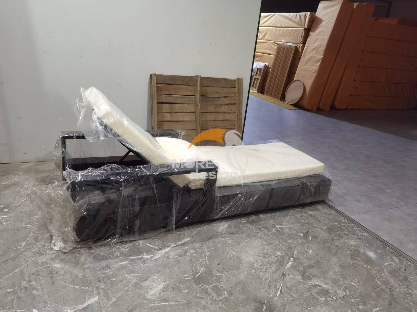 Wood sun lounger-MD-BS0005