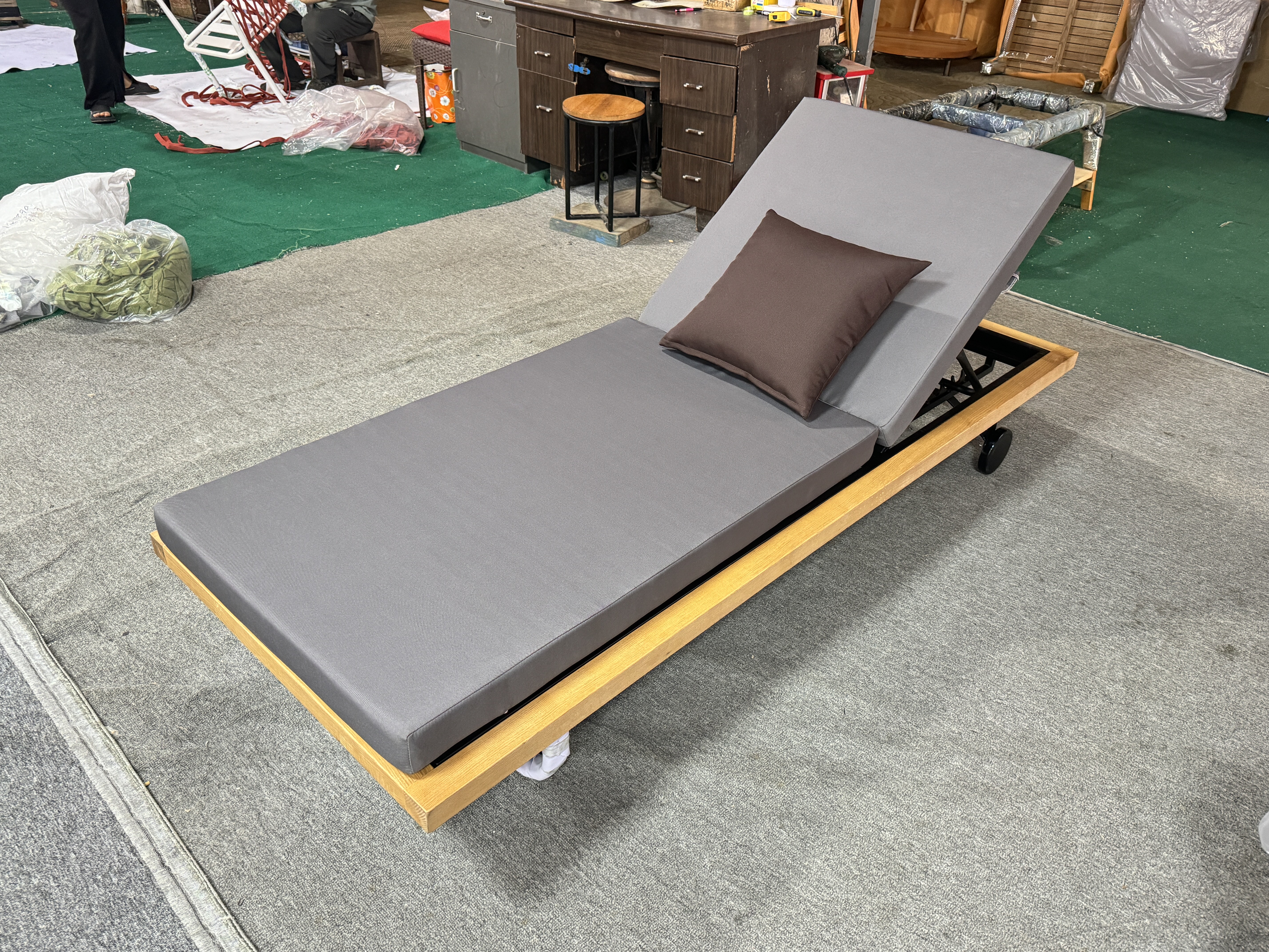 Wood sun lounger-MD-BS0004