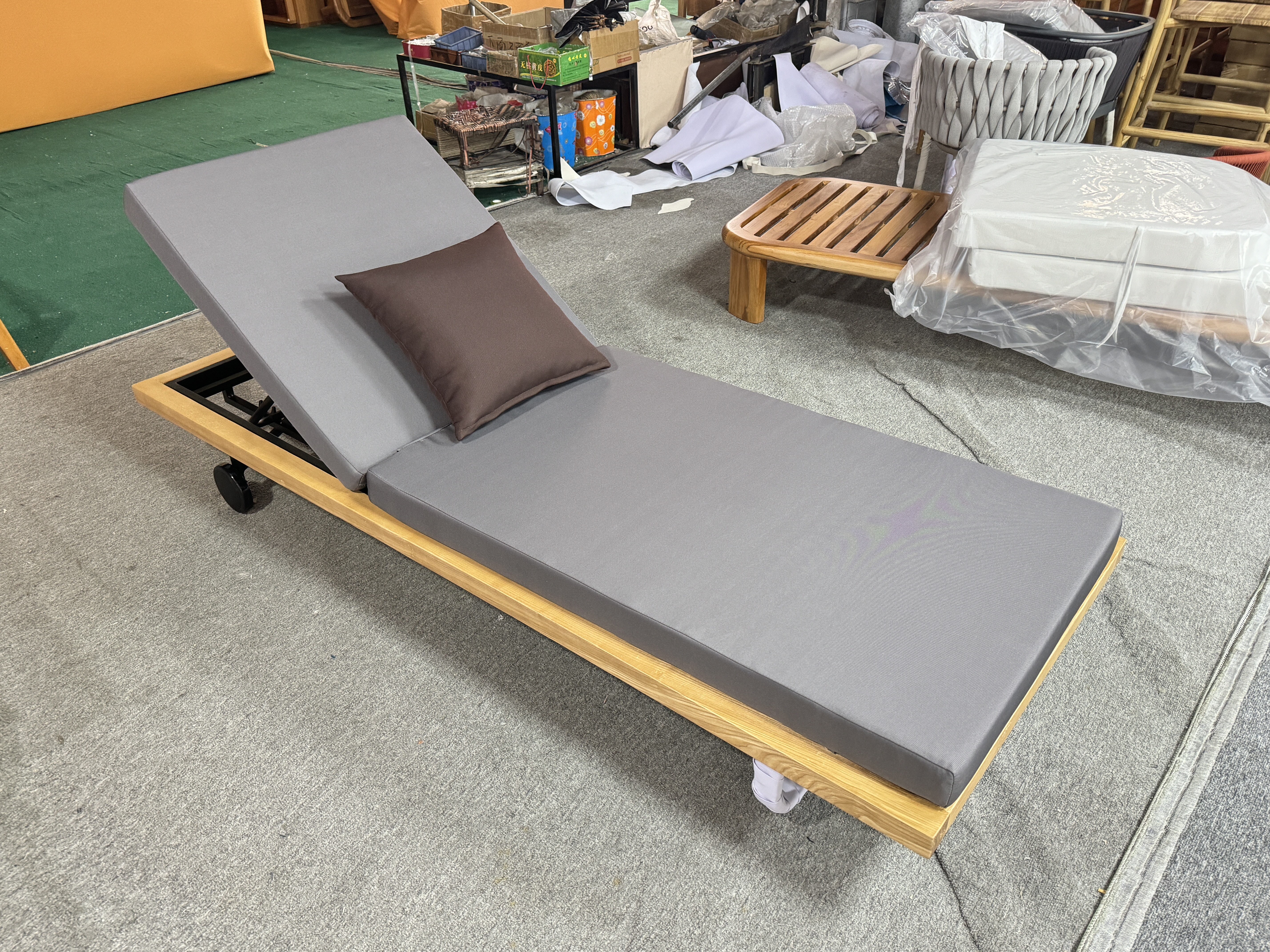Wood sun lounger-MD-BS0004