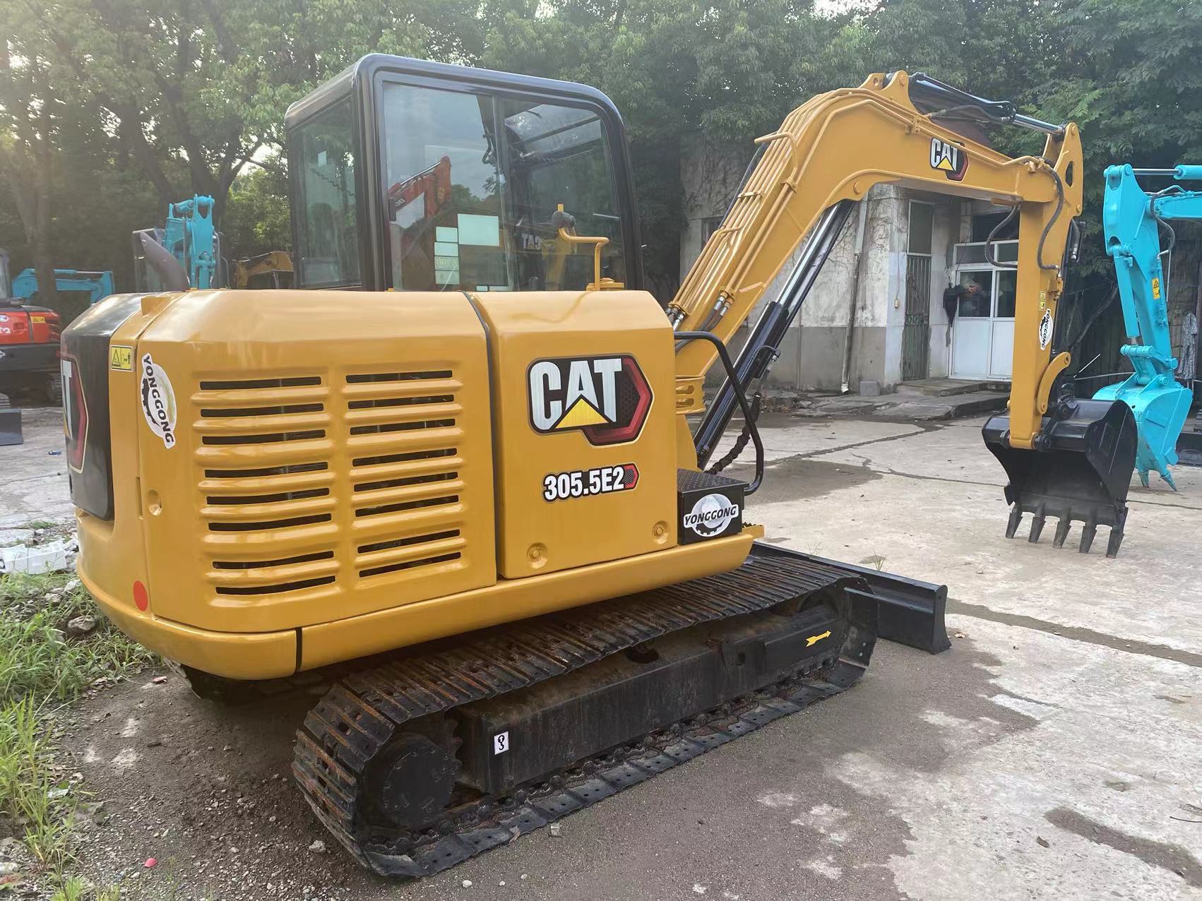 CAT305.5E2 Excavator