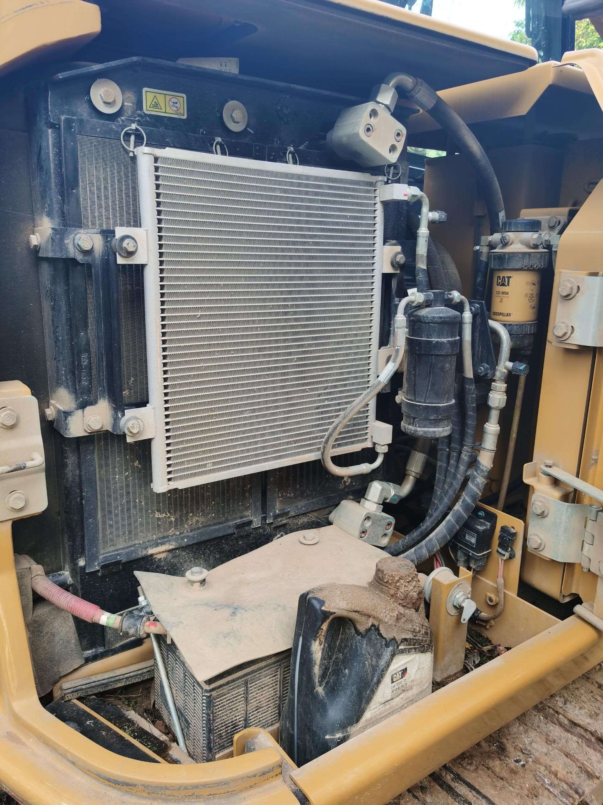 CAT 305.5E2 Excavator