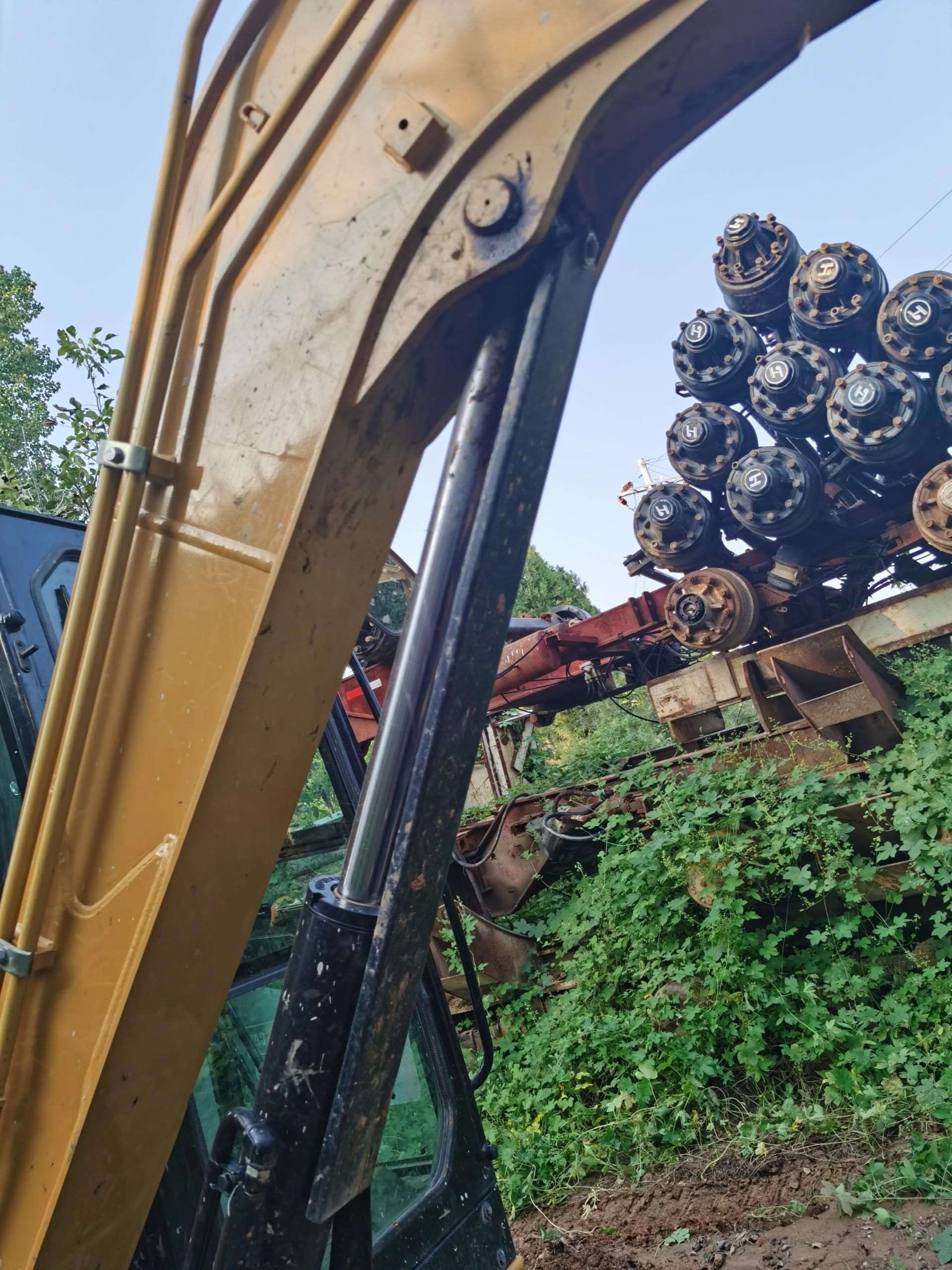 CAT 305.5E2 Excavator