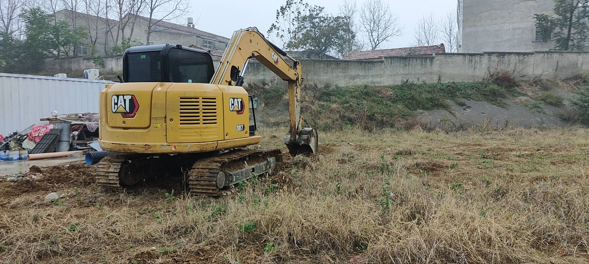 CAT 307  Excavator