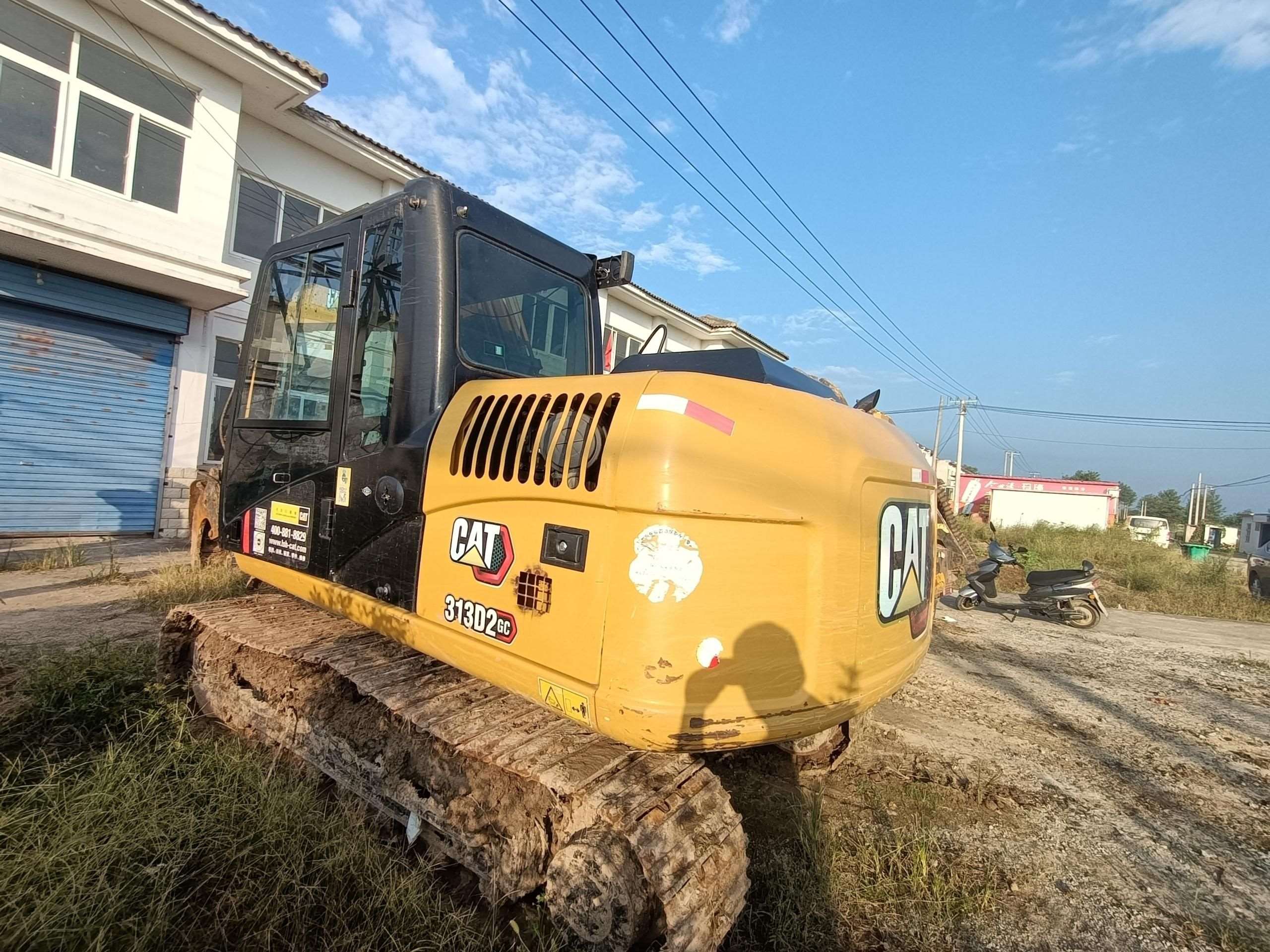 CAT 313  Excavator