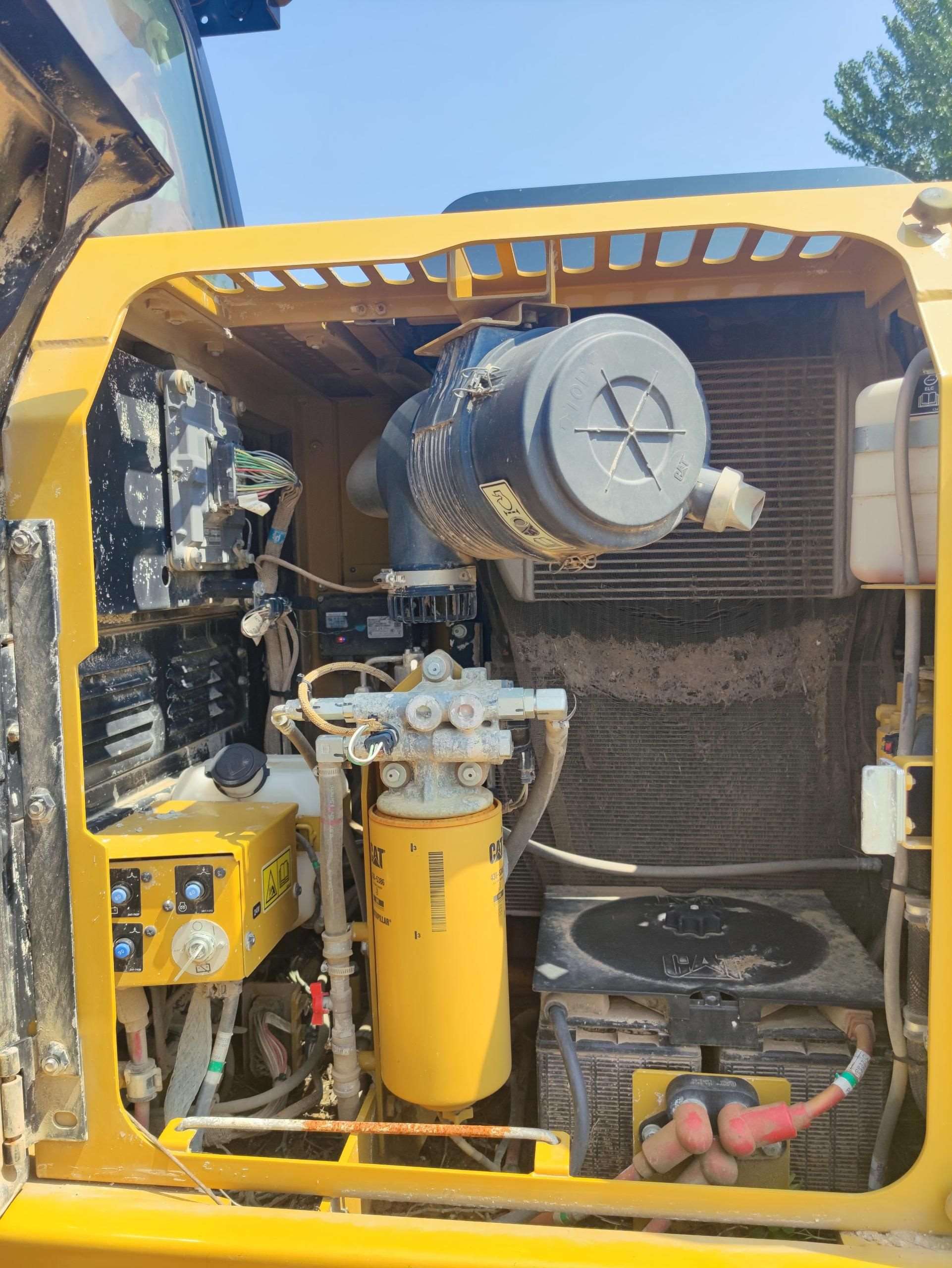 CAT 313D2GC  Excavator