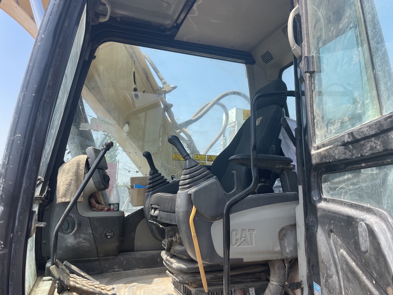 CAT  318D2L  Excavator