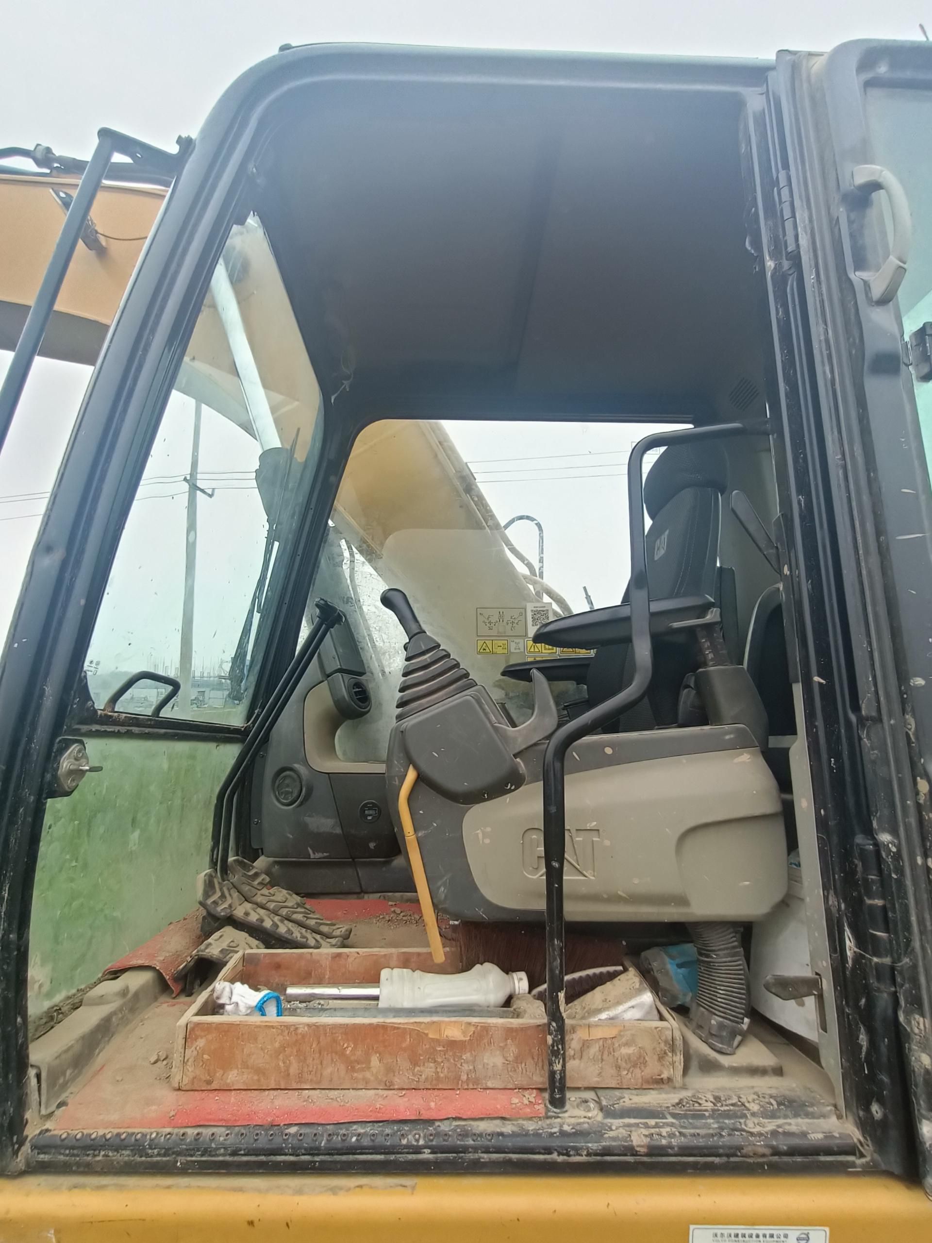 CAT  318DL  Excavator