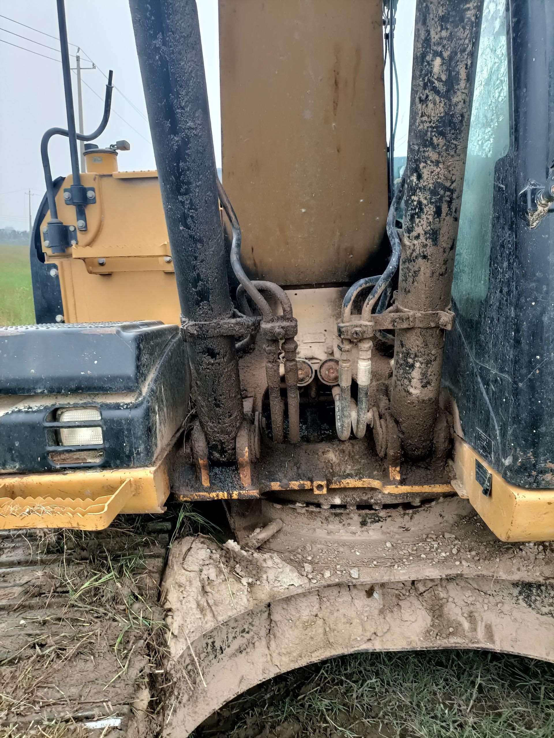 CAT  318DL  Excavator