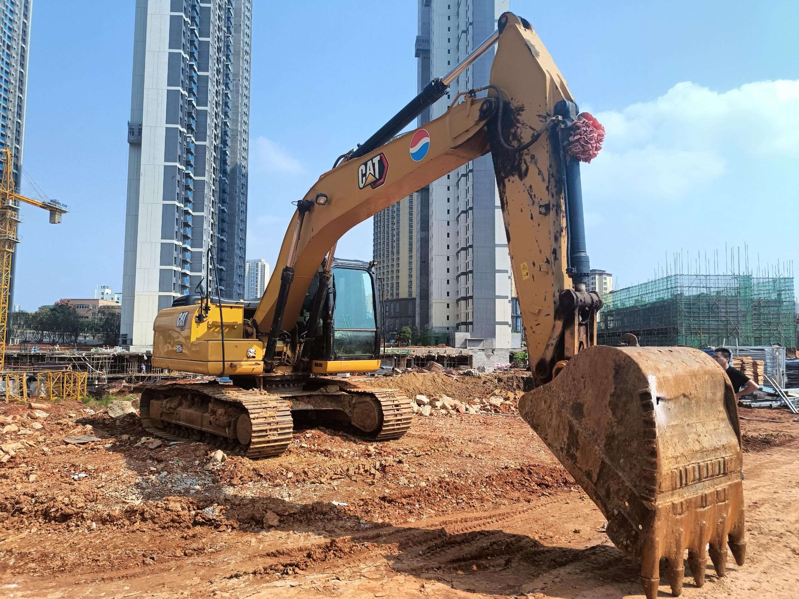 CAT 320GX  Excavator