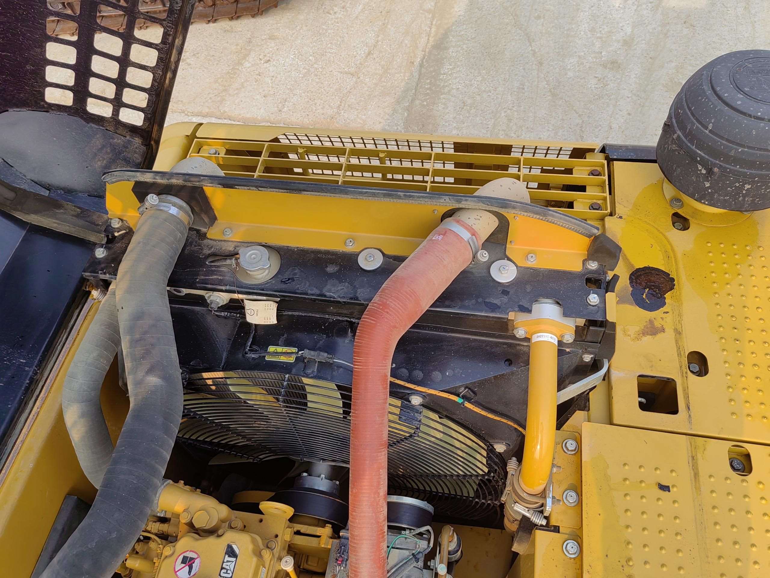 CAT 326D2L  Excavator