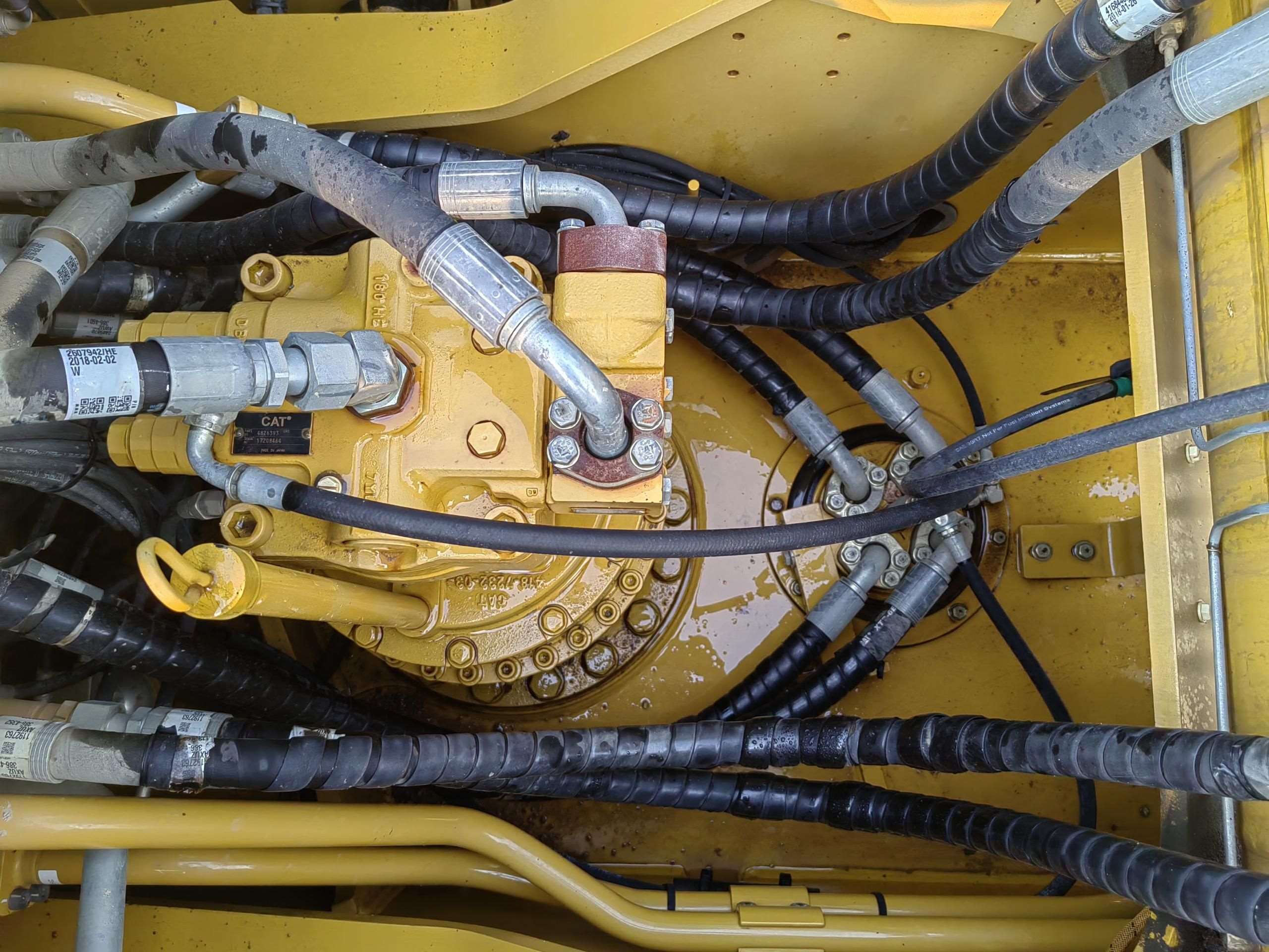 CAT 326D2L  Excavator