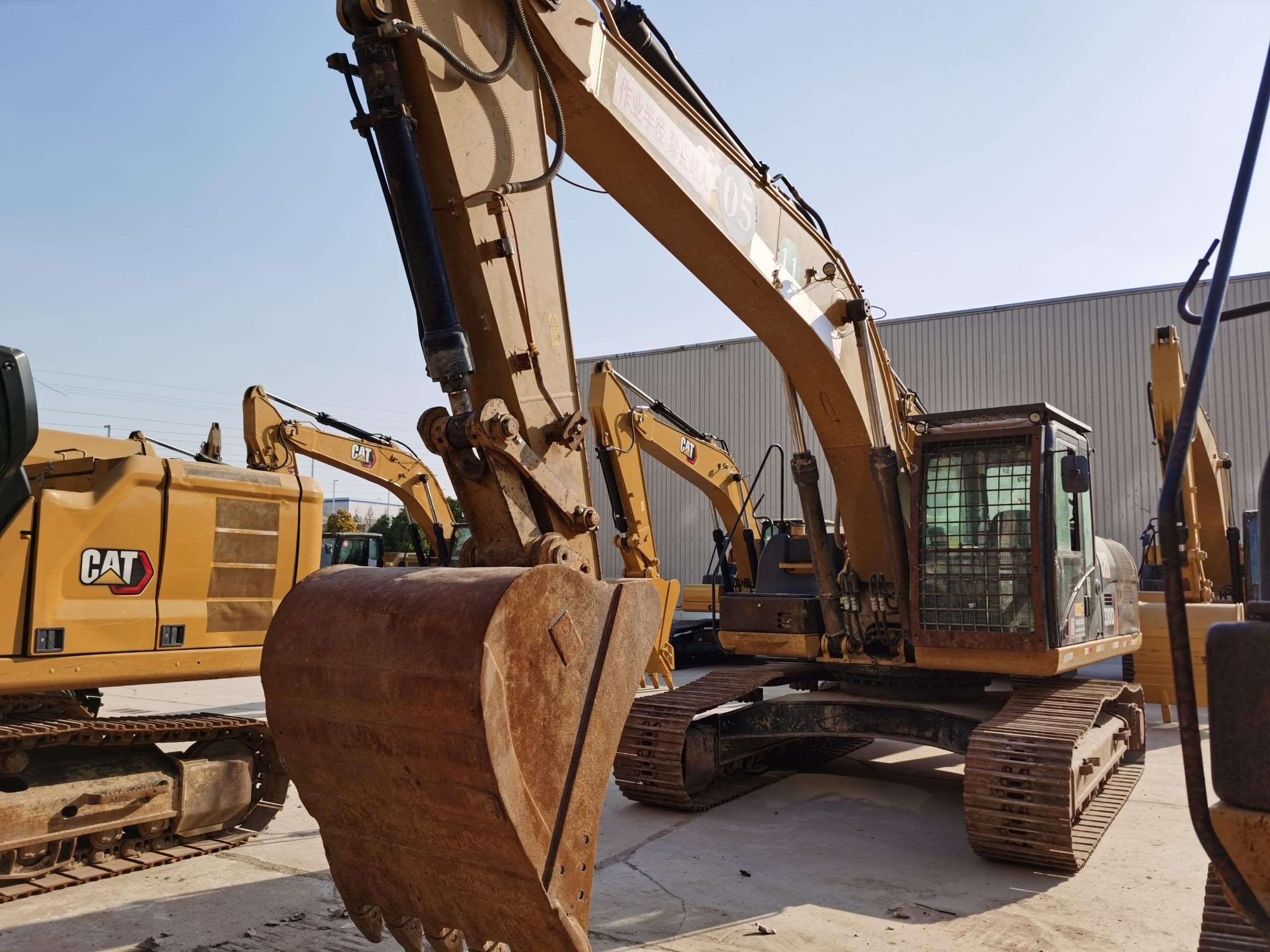 CAT 326D2L  Excavator