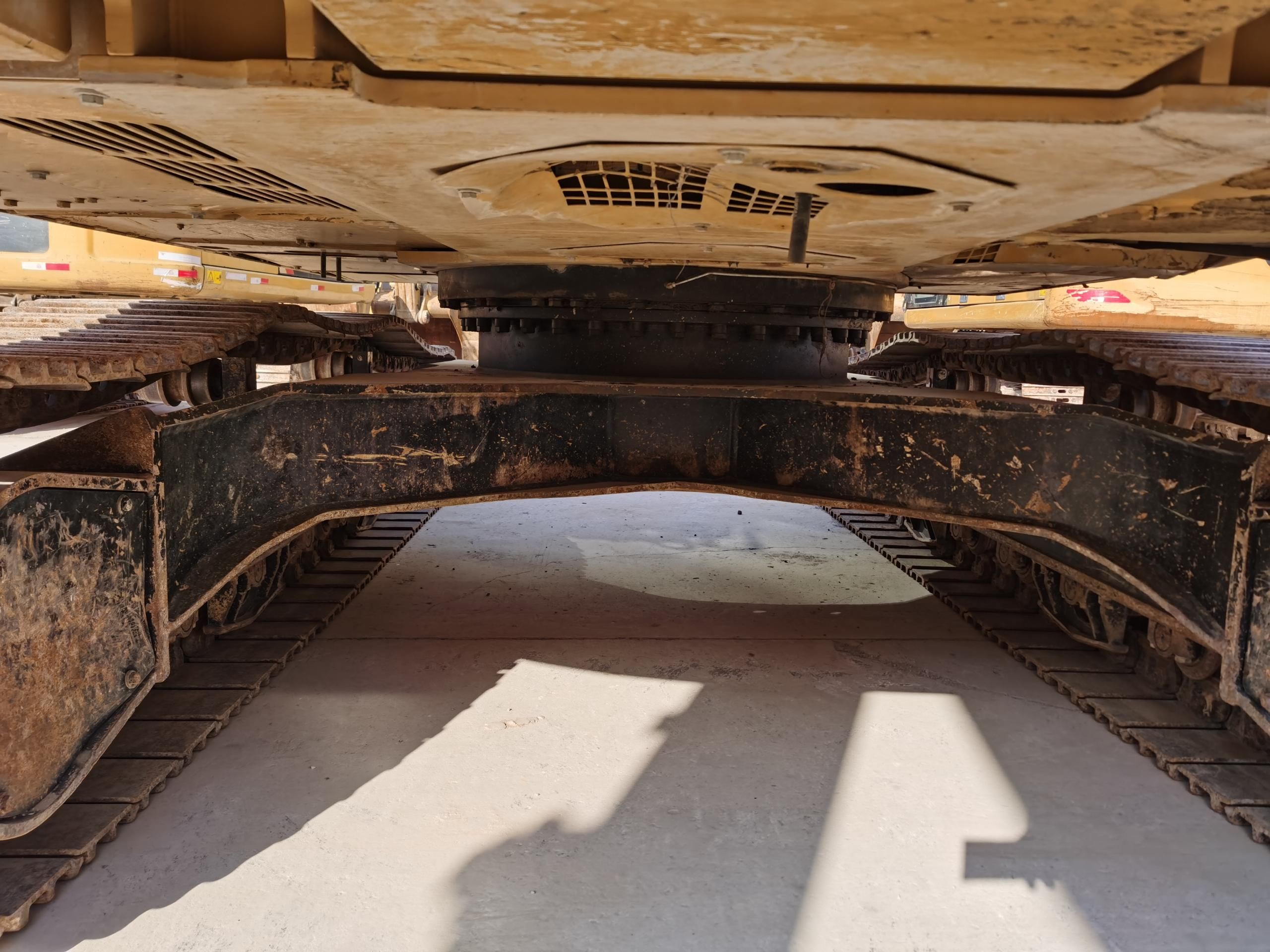 CAT 326D2L  Excavator