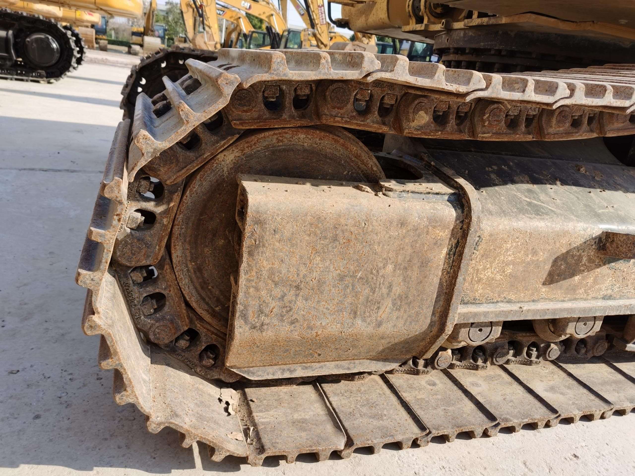 CAT 326D2L  Excavator