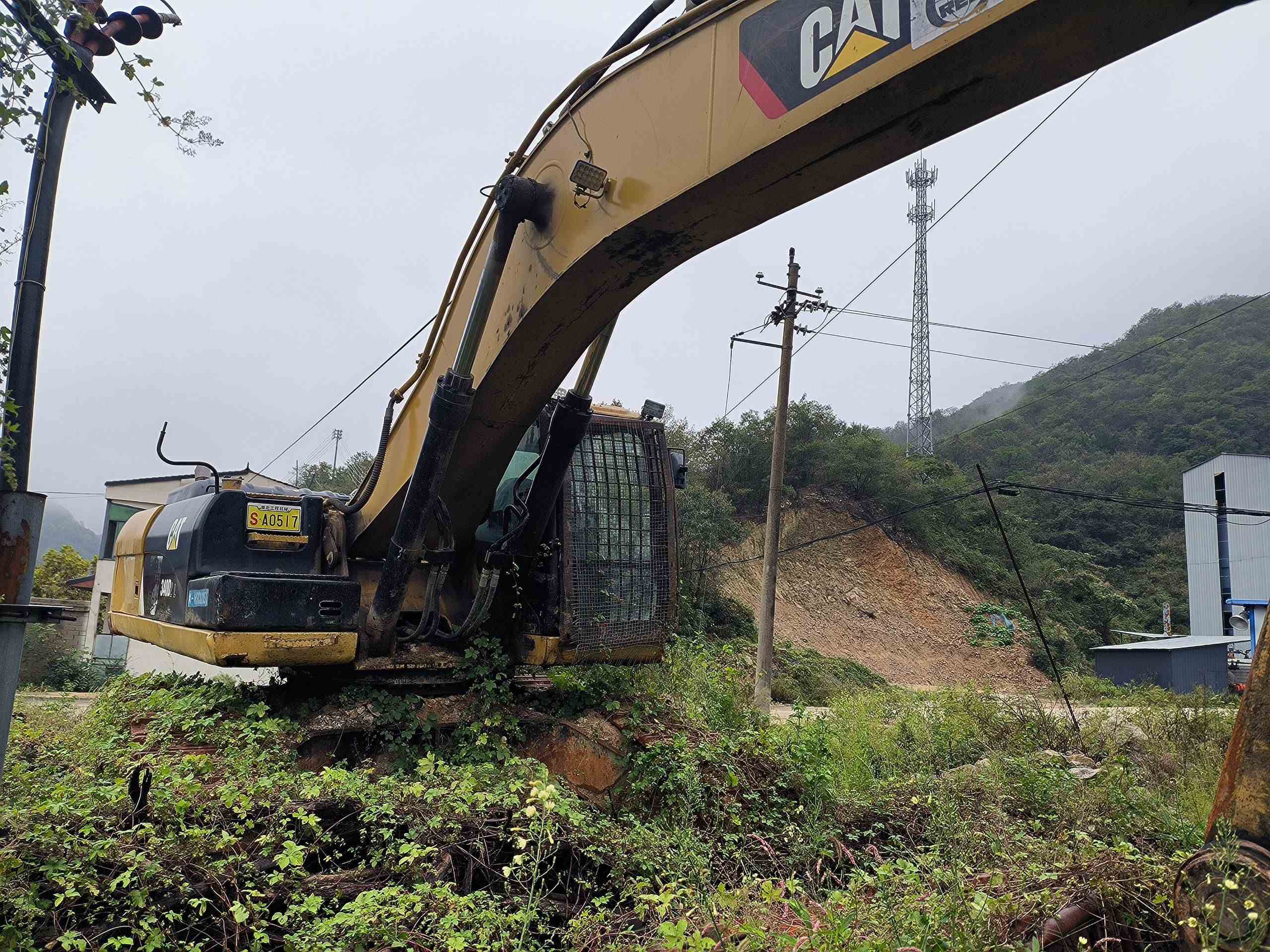 CAT 340D2L Excavator