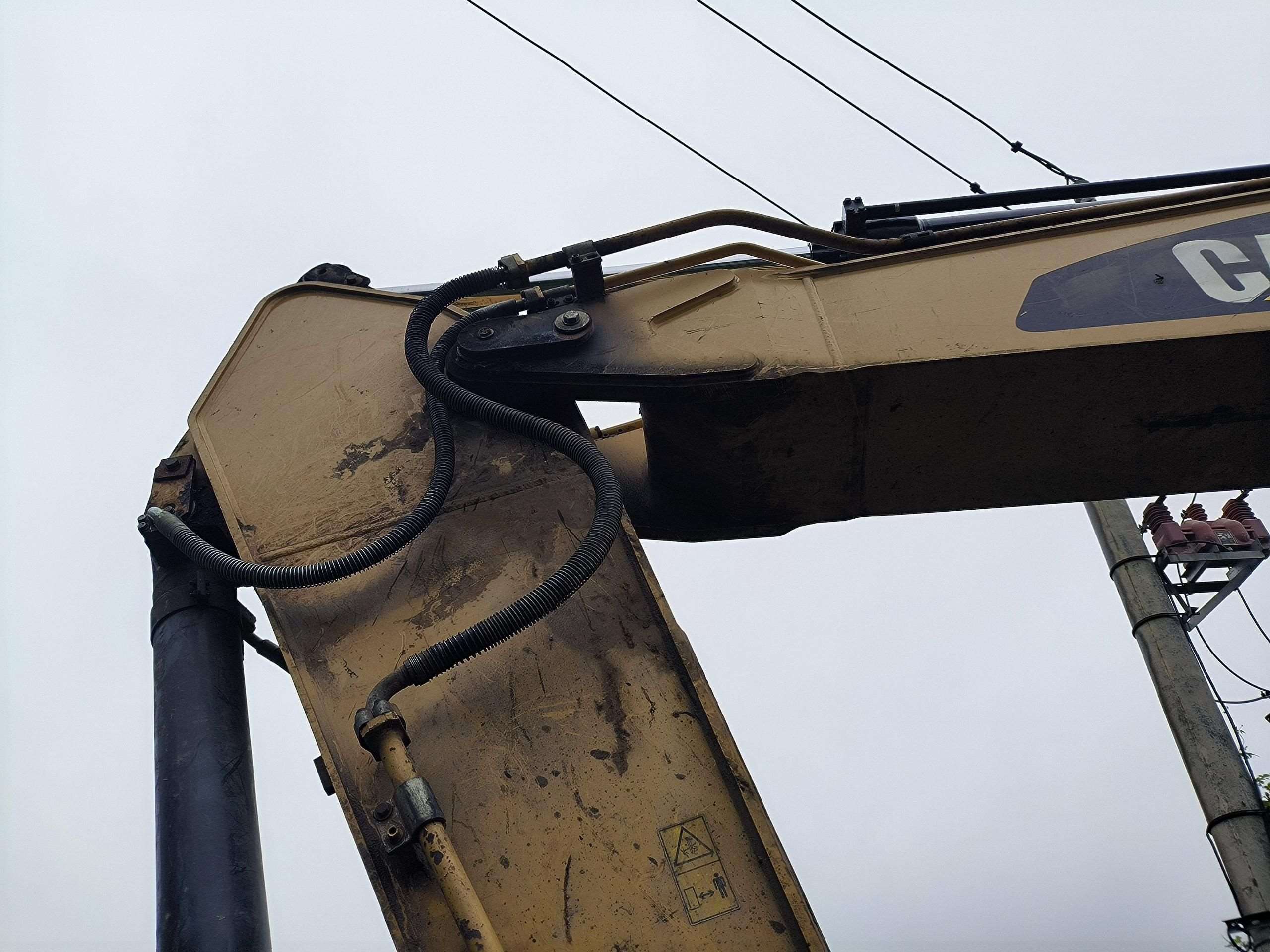 CAT 340D2L Excavator