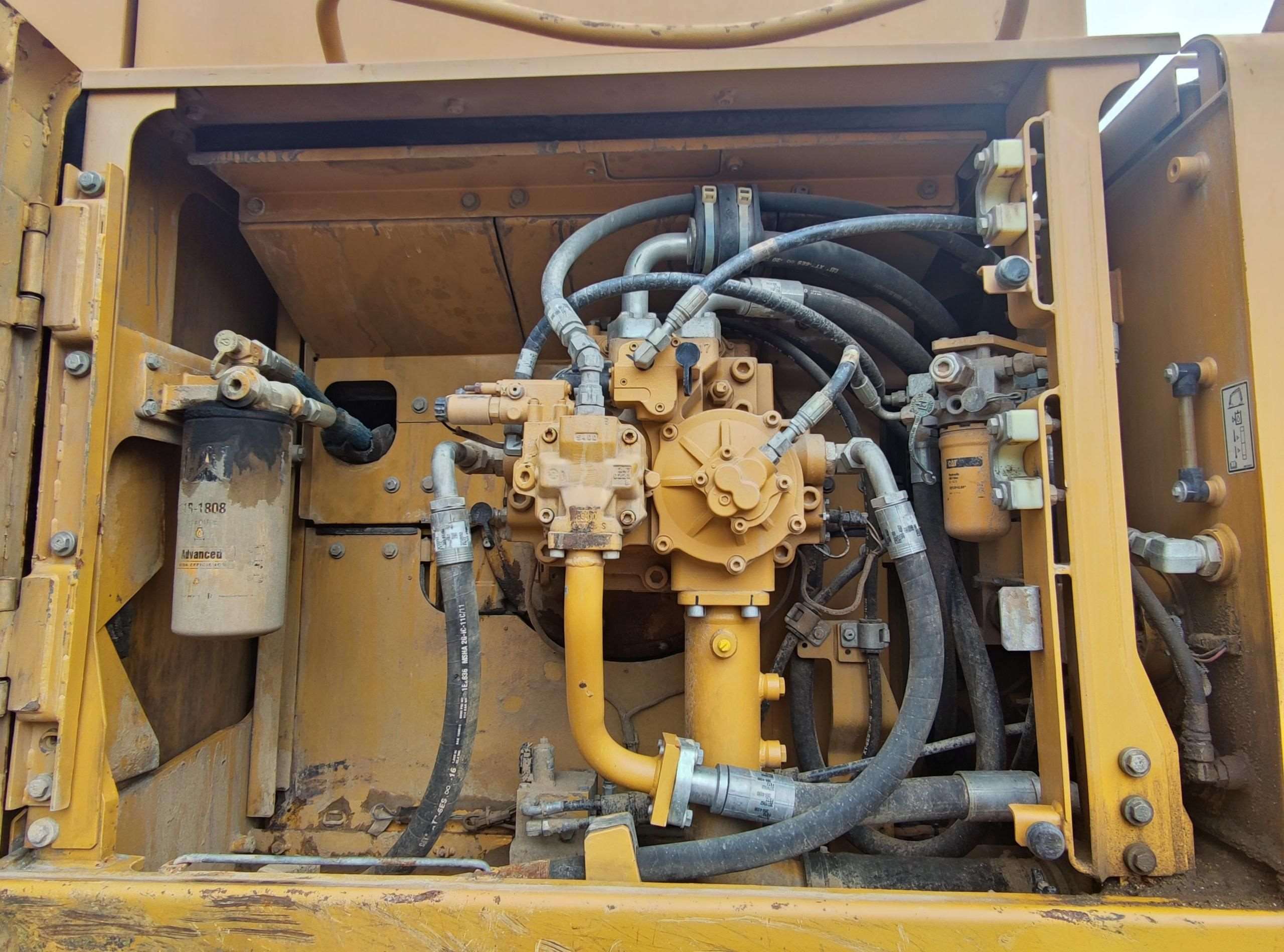 CAT 349D2L Excavator