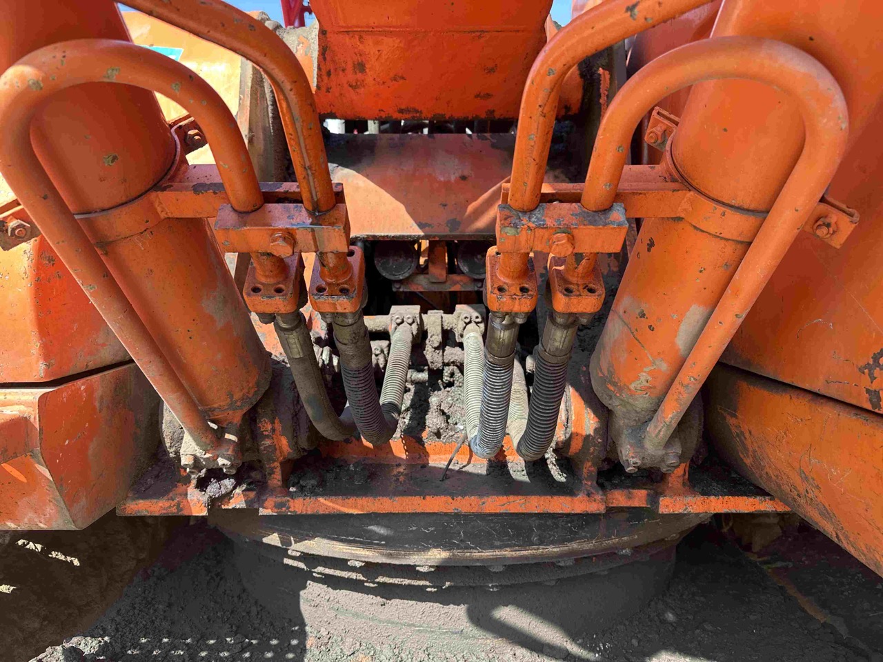 DOOSAN  DH220LC-7  Excavator