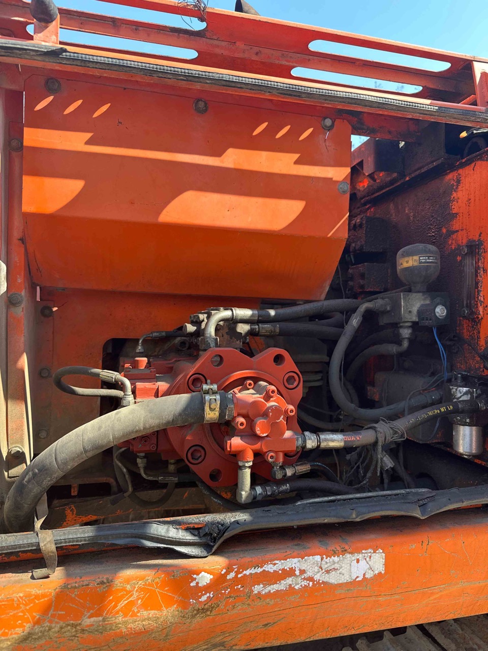 DOOSAN  DH220LC-7  Excavator