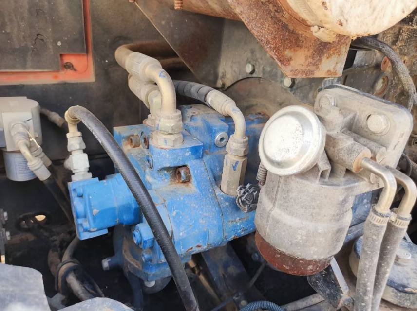 DOOSAN  DX75-9C   Excavator