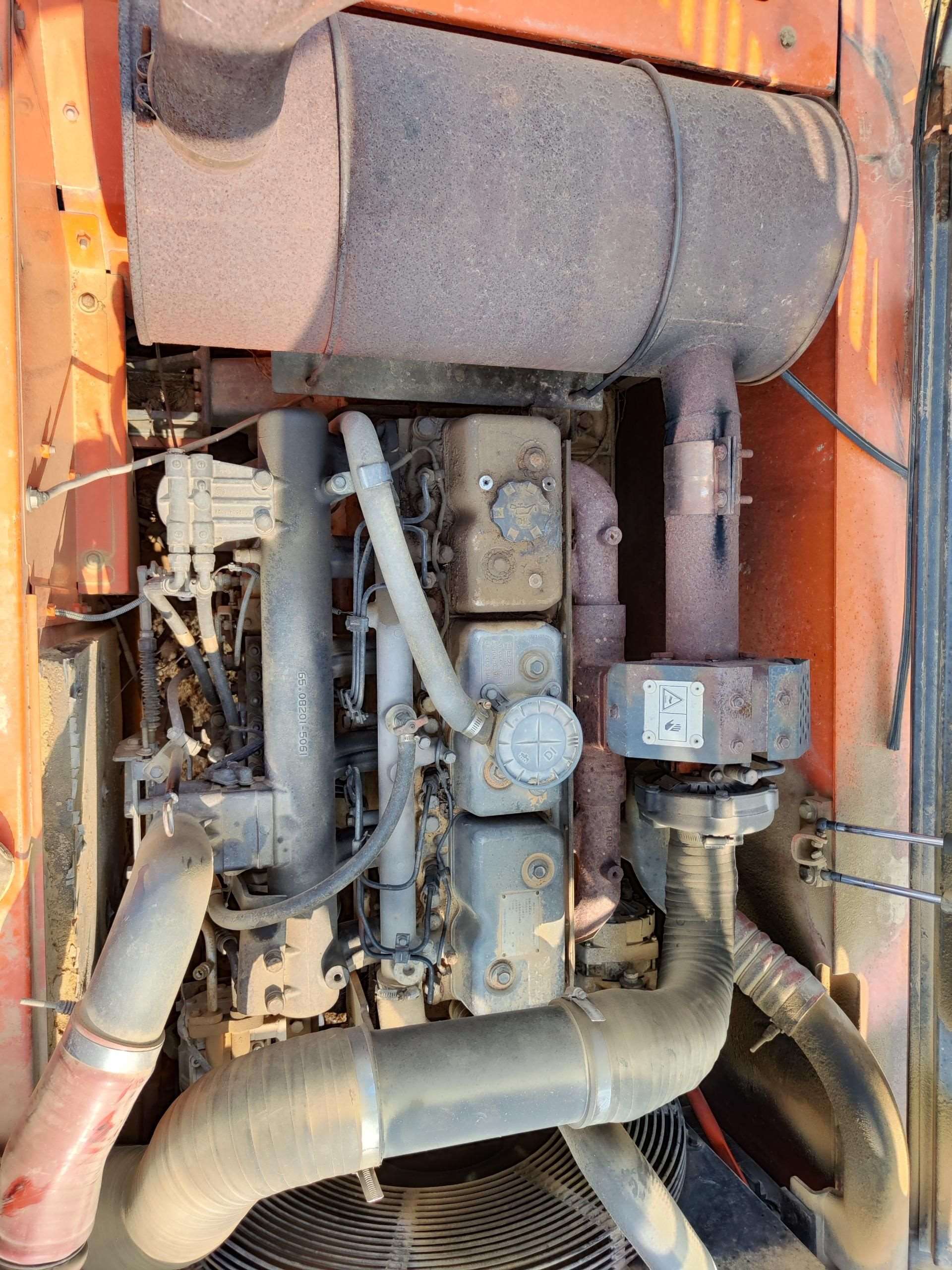 DOOSAN  DX215-9E   Excavator