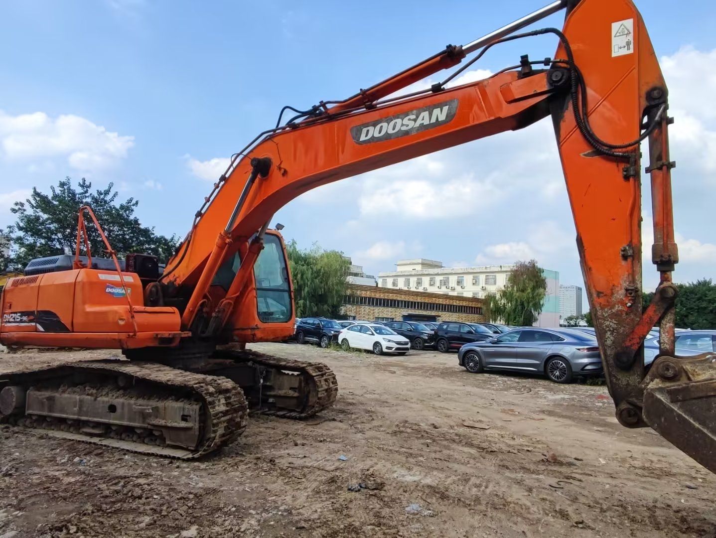 DOOSAN  DX215-9E   Excavator
