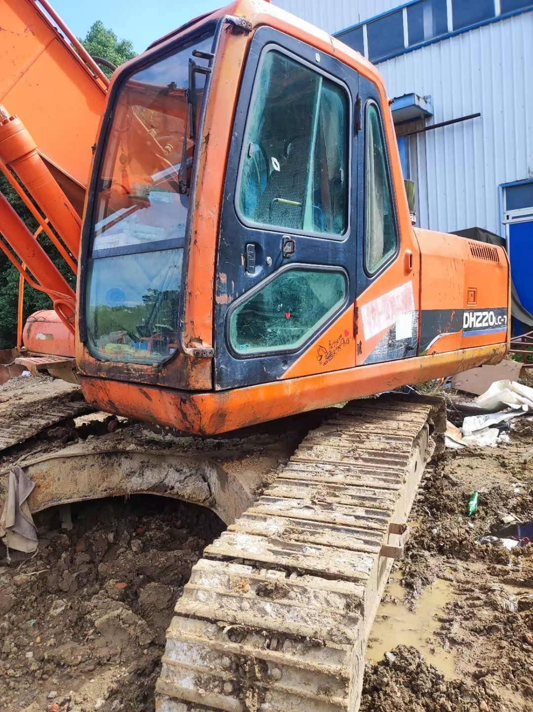 DOOSAN  DX220-7  Excavator