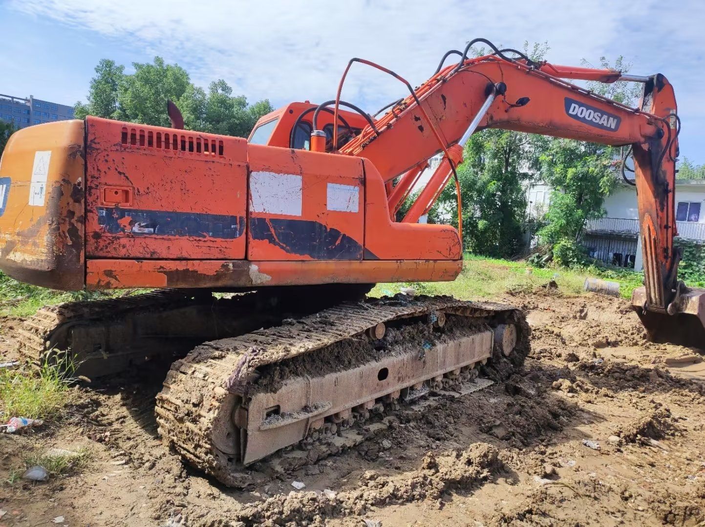 DOOSAN  DX220-7  Excavator